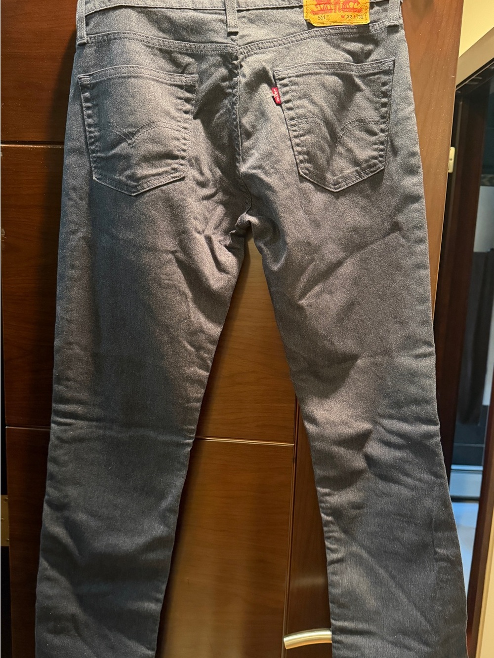 Levi's Men's Dark Gray Straight Jeans